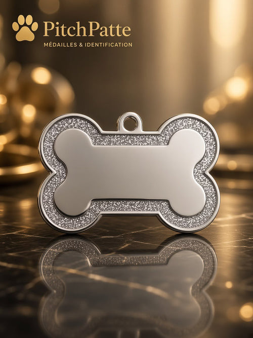 Médaille os personnalisée pour chien — Gravée avec amour | PitchPatte